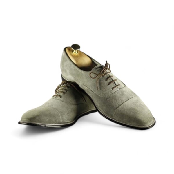 Bespoke Gray Suede Cap Toe Shoe for Men