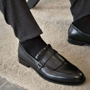 Handmade Men's Fringe Single Buckle Pure Black Leather Shoes