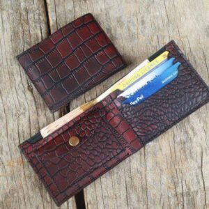 Husband Gift, Boyfriend gift, Father gift, Men's leather bifold wallet, thin leather wallet, Traditional Alligator Texture Oxblood Wallet - leathersguru