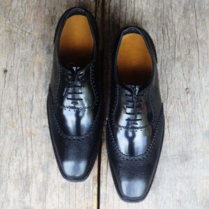 Handmade Men's Pebbled Leather Black Round Toe Shoes - leathersguru
