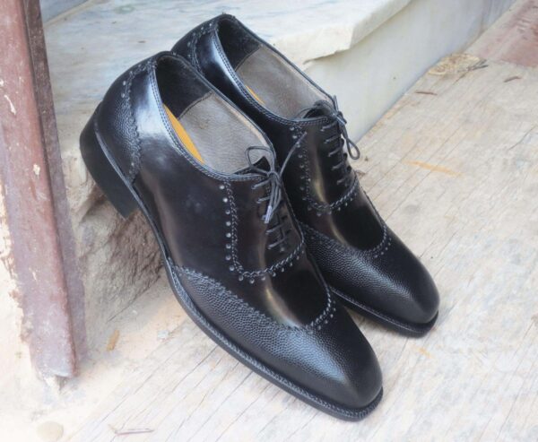 Handmade Men's Pebbled Leather Black Round Toe Shoes - leathersguru