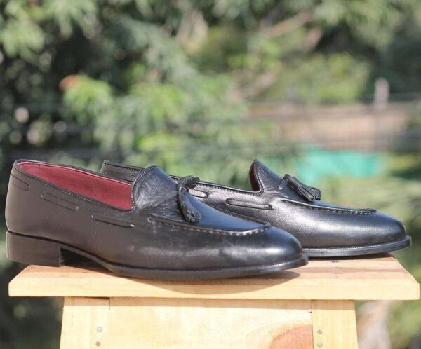 Handmade Black Leather Tussle Loafer - leathersguru