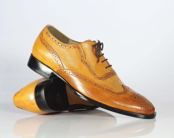 Handmade Tan Brown Leather Wing Tip Lace Up Shoes For Men's - leathersguru