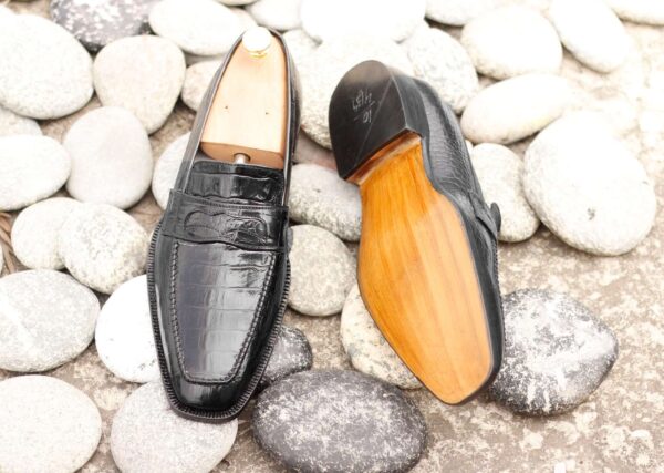 Handmade Black Penny Loafers Alligator Leather shoes, Dress shoes - leathersguru