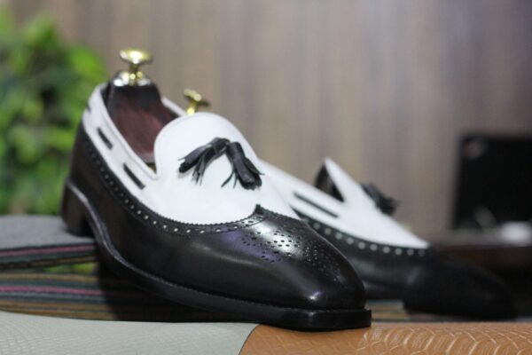 Men's Black&White Slip On Loafer Tussle Shoes,Hand Painted Shoes,Wing Tip Style