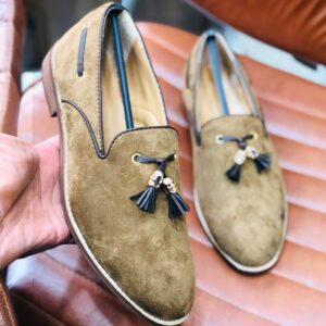 New Handmade Tassel loafer in cowhide leather in Beige Color for men, summer shoes