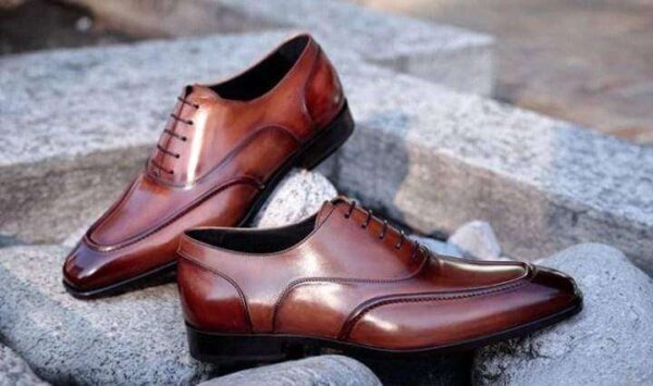 Handmade Men's Leather Brown Round Toe Shoes - leathersguru